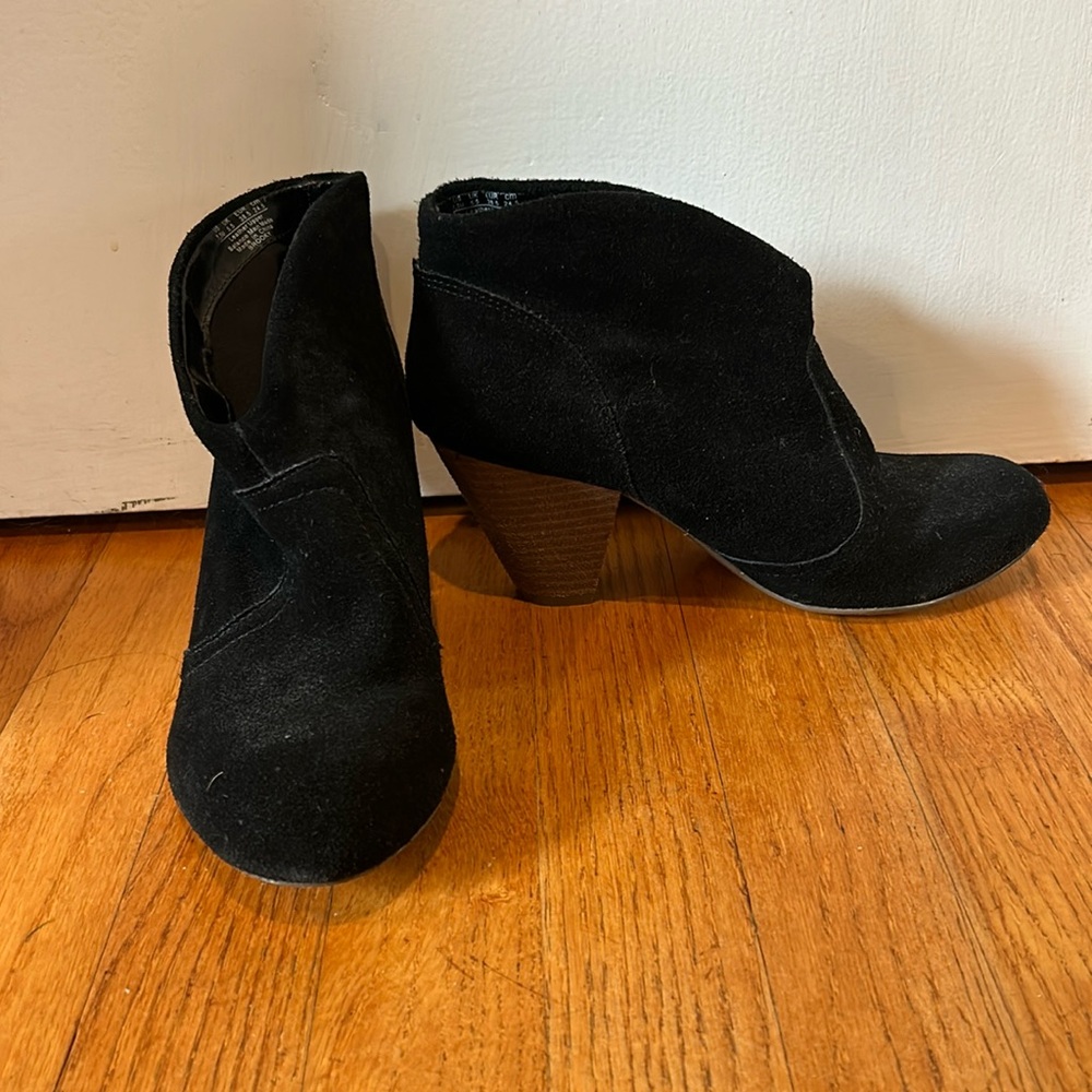 Carlos by Carlos Santana black suede ankle boots